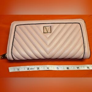 Victoria's Secret V-Quilt Large Zip Around Wallet Orchid Blush w/Gold 8"×4" EUC